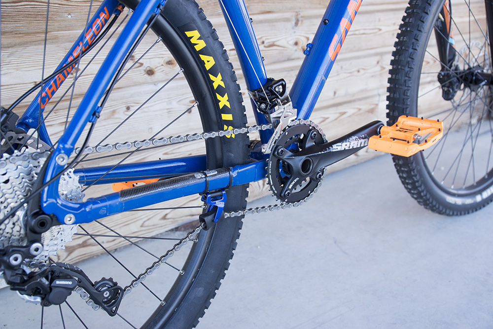 Guide-chaîne / Tendeur Laroal – Nylon, 18g, 6,5x3 Cm – Pour Vélo Route Et VTT – Installation Facile Sans Démonter Le Pignon