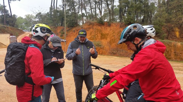 journée test santacuz essai Santa Cruz Hightower 27,5+ Dan Roblin vélo en pays dignois